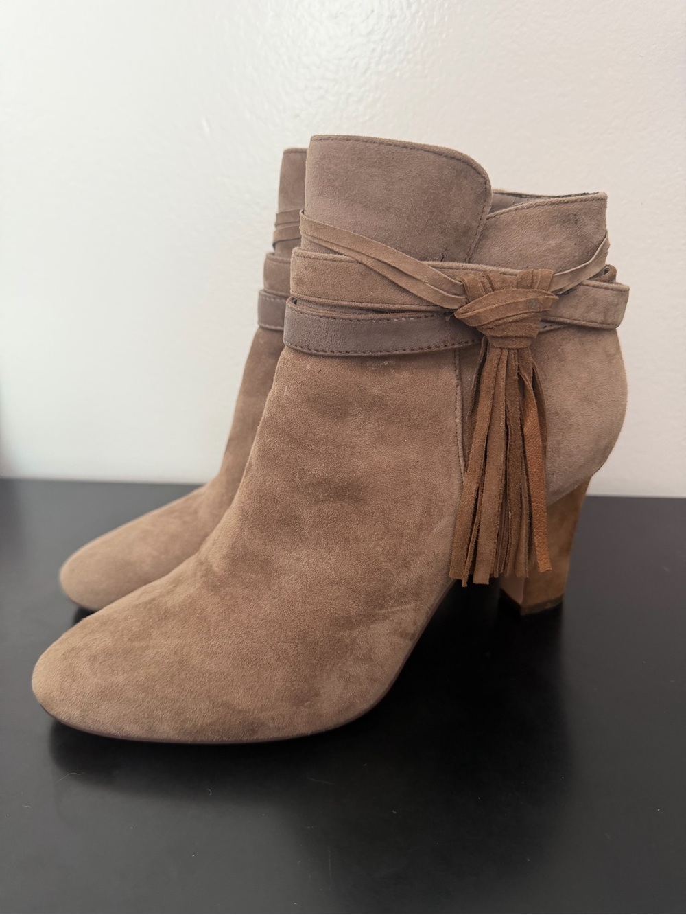 Lauren Ralph Lauren Belcia brown ankle booties